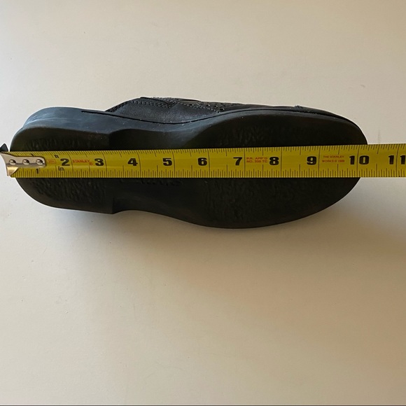 CLARKS Black Slip-ons Mules Size 8M - Picture 11 of 12